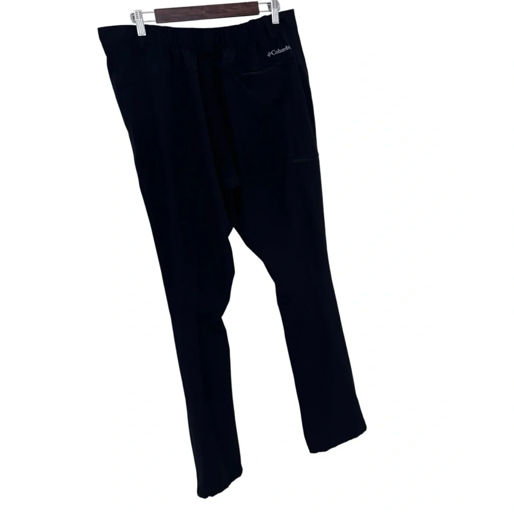 Columbia Men's Black Performance lightweight hiking pants 36x46